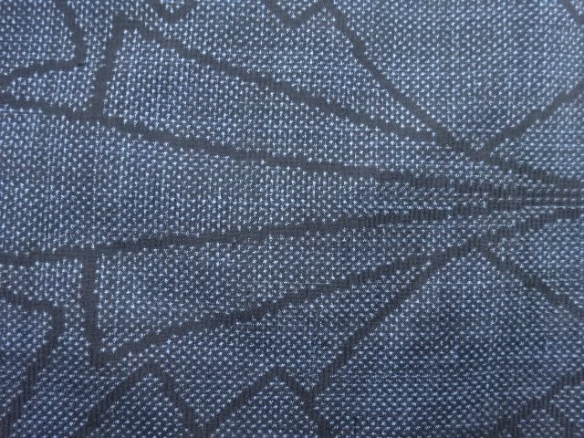 JAPANESE KIMONO / ANTIQUE KIMONO / SILK / DORO OSHIMA TSUMUGI / WOVEN ABSTRACT PATTERN